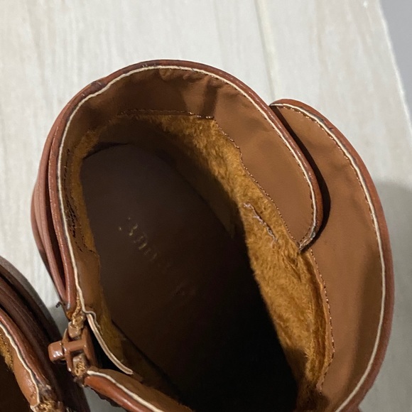 Brown booties - Picture 8 of 9